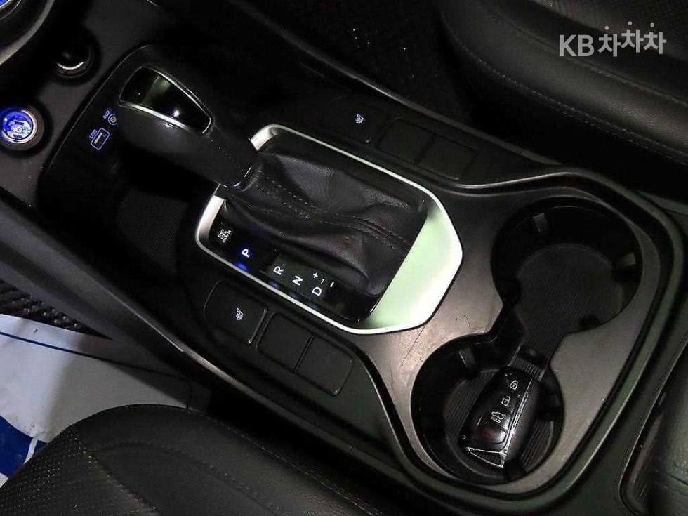 Hyundai Santa Fe The PrimeDiesel Hyundai R-engine 2.0 diesel 2WD 5-seater Premium - 12