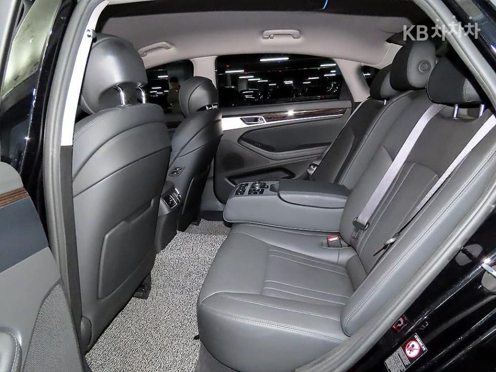 Genesis G803.3 GDI AWD Luxury Special (special feature/edition) - 7