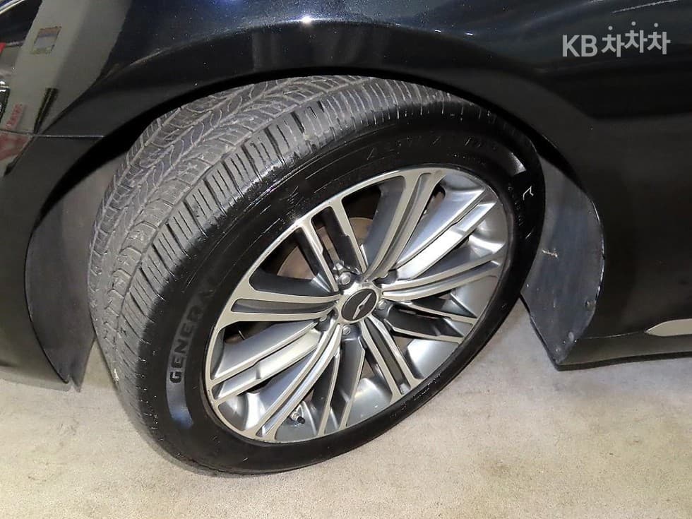 Genesis G803.3 GDI AWD Luxury Special (special feature/edition) - 20