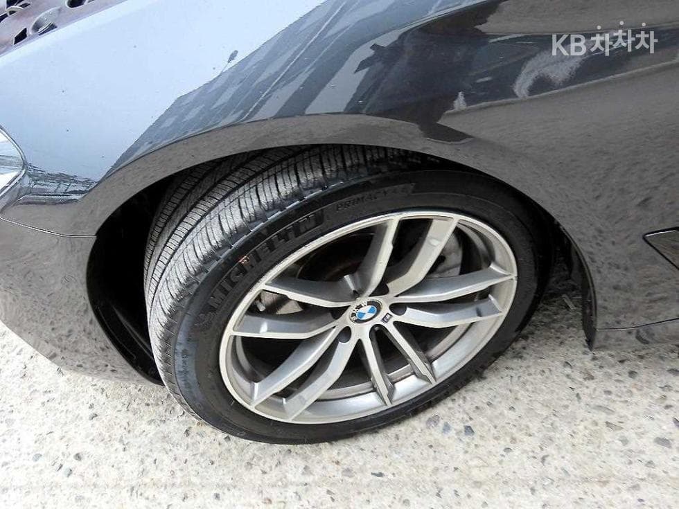 BMW 올New5 Series (G30)520d M Sport Plus - 20