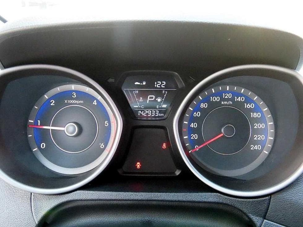 Hyundai The New (facelift) Avante (Elantra)1.6 VGT Modern Standard - 9