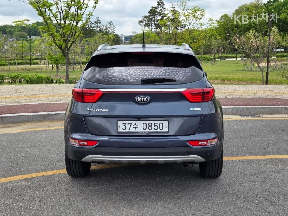 Kia Sportage 4th generationDiesel 1.7 2WD Noblesse - 5