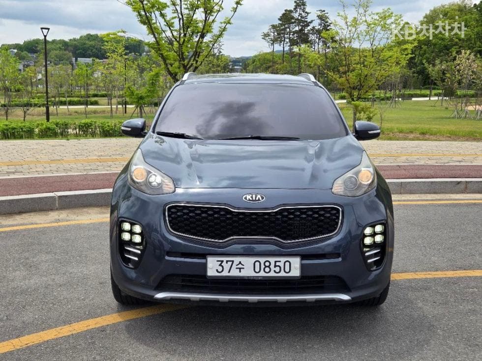 Kia Sportage 4th generationDiesel 1.7 2WD Noblesse - 2