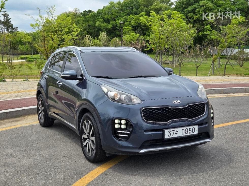 Kia Sportage 4th generationDiesel 1.7 2WD Noblesse - 3
