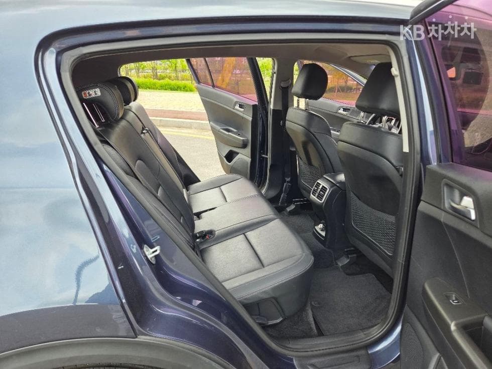 Kia Sportage 4th generationDiesel 1.7 2WD Noblesse - 10