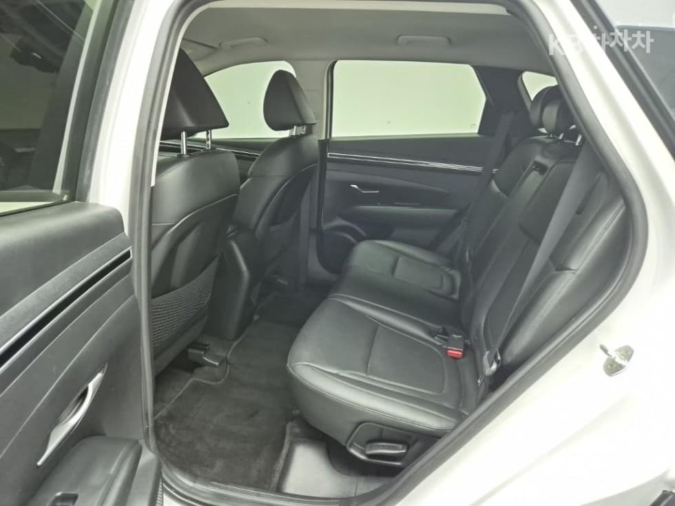 Hyundai The All New Tucson(NX (Lexus SUV)4)Diesel 2.0 2WD Modern - 15