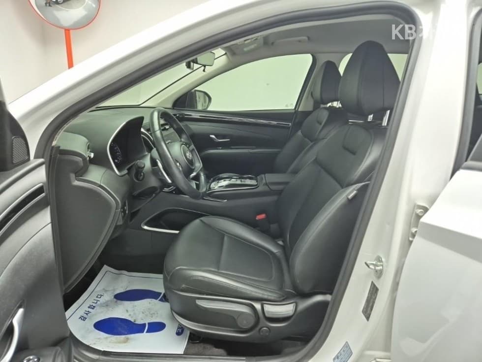Hyundai The All New Tucson(NX (Lexus SUV)4)Diesel 2.0 2WD Modern - 14