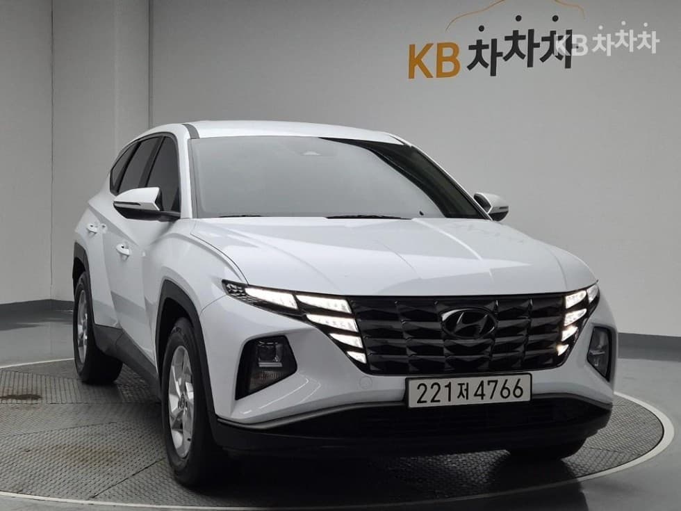 Hyundai The All New Tucson(NX (Lexus SUV)4)Diesel 2.0 2WD Modern - 4