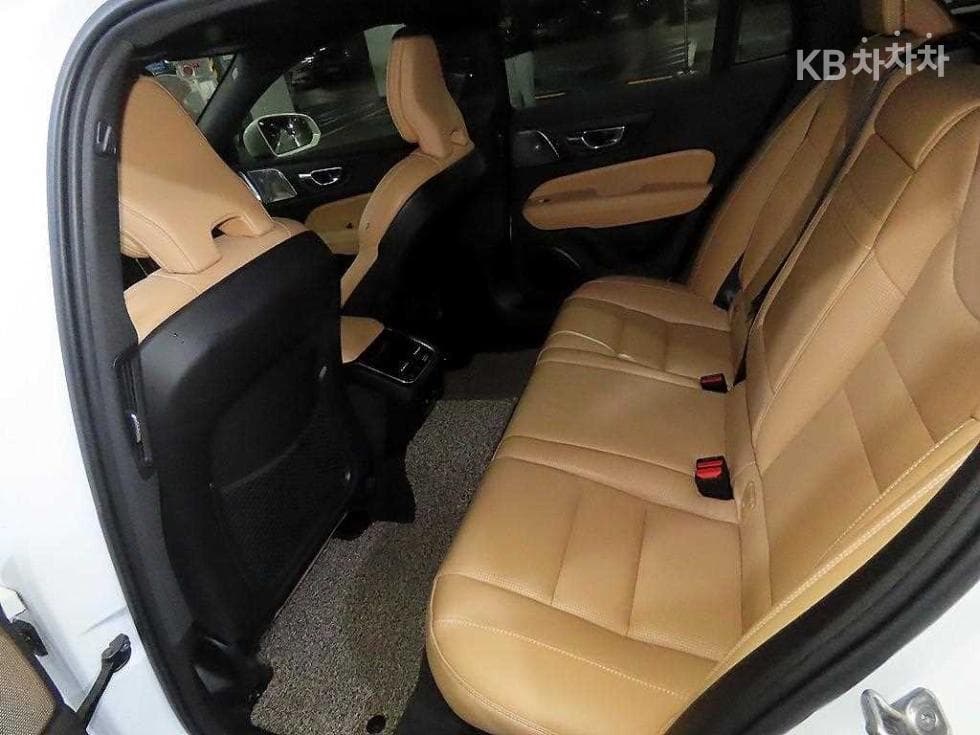 Volvo V60 CC(Second generation)T5 AWD Pro - 7