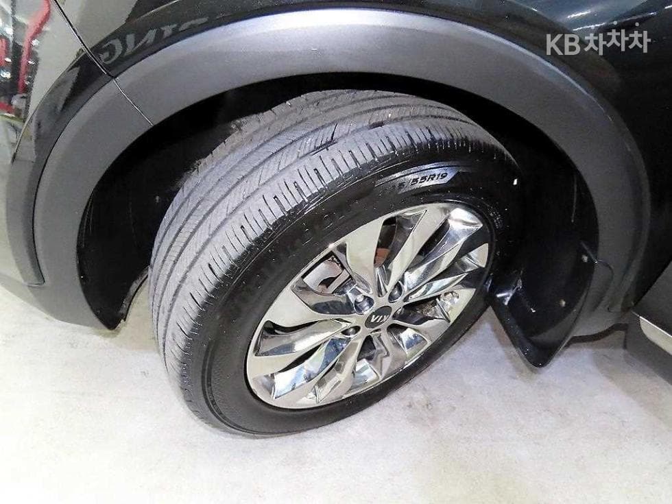 Kia The New (facelift) Sorento2.2 Diesel 4WD Noblesse Special (special feature/edition) - 18
