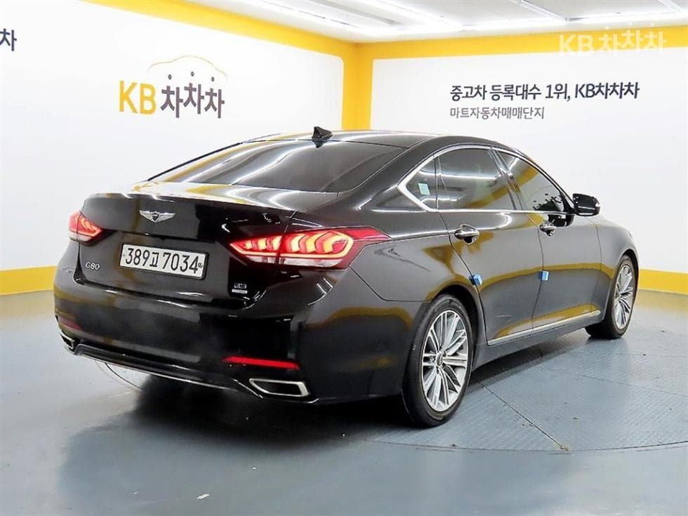 Genesis G803.3 GDI AWD Luxury - 4