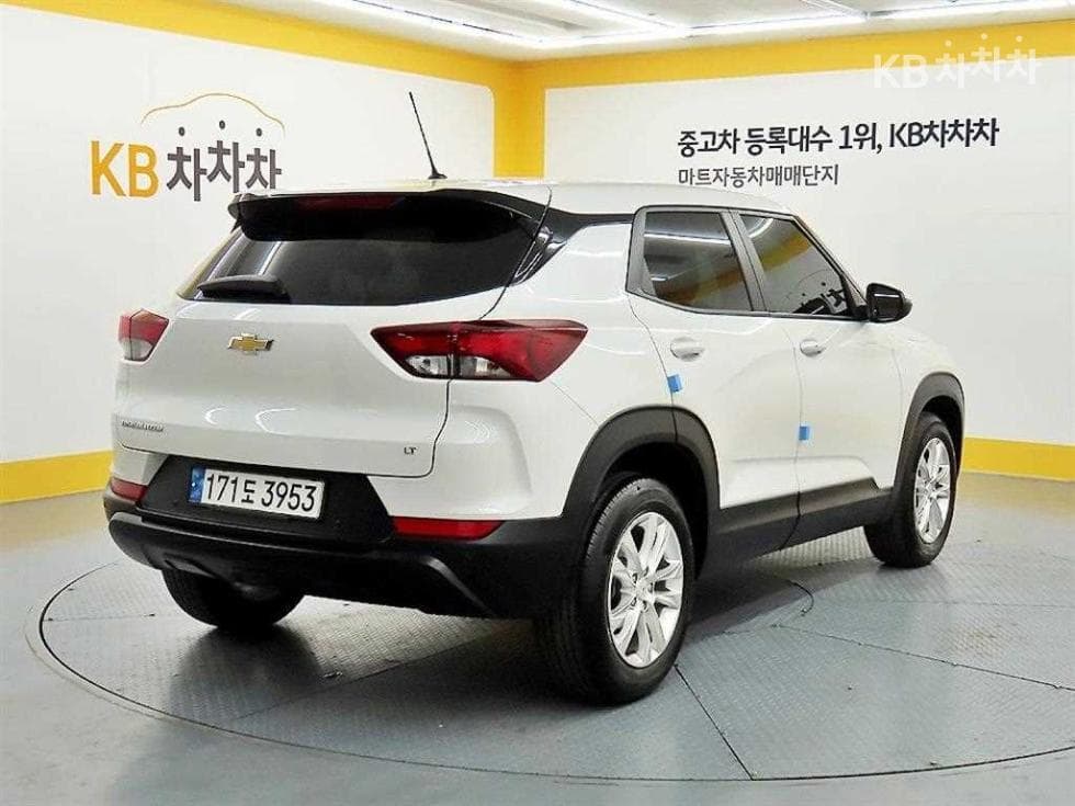 GM Korea Trailblazer1.35 Gasoline 2WD Premier - 4