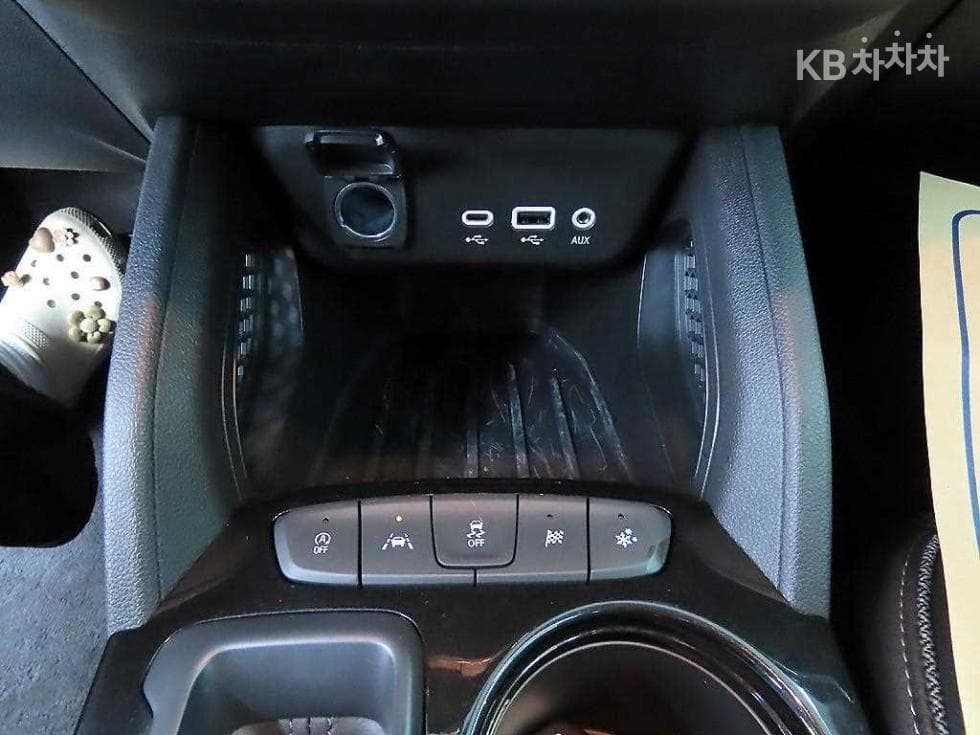 GM Korea Trailblazer1.35 Gasoline 2WD Premier - 14