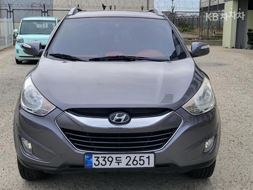 Hyundai Tucsonix Diesel 4WD LX20 Premiere - Image 1