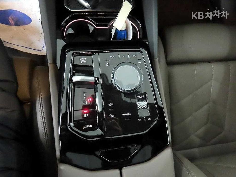 BMW New5 Series(G60)520i Standard - 10