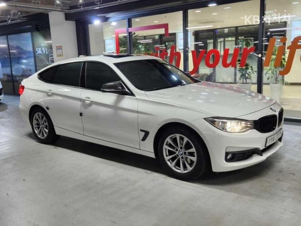 BMW Gran Turismo 3 Series GT 320d F34 (13년~) - Image 1