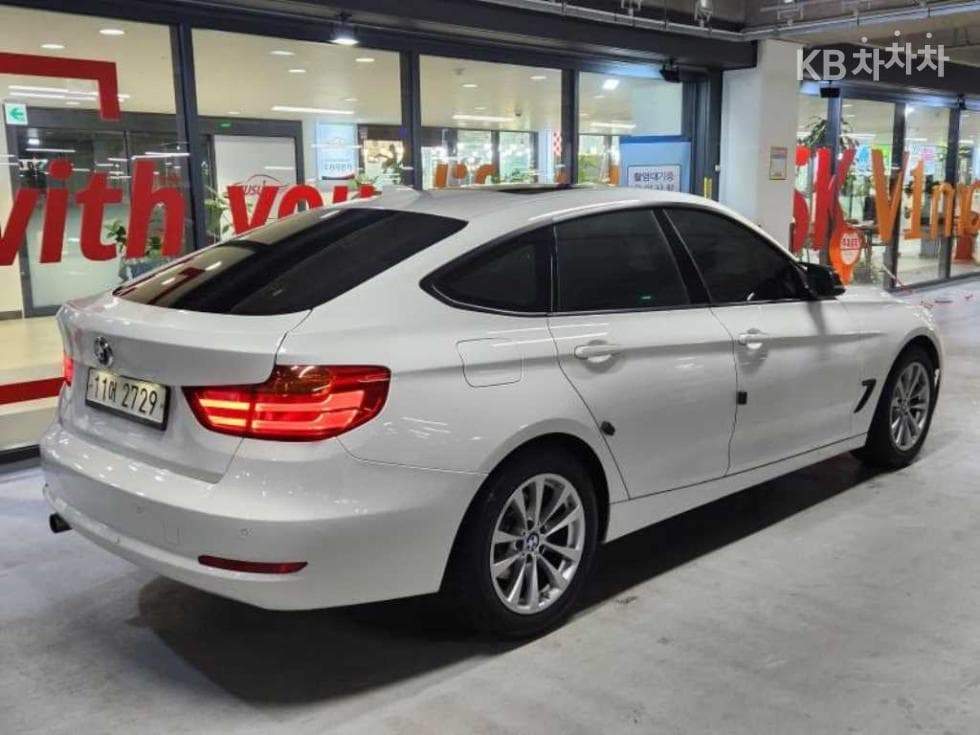 BMW Gran Turismo3 Series GT 320d F34 - 5