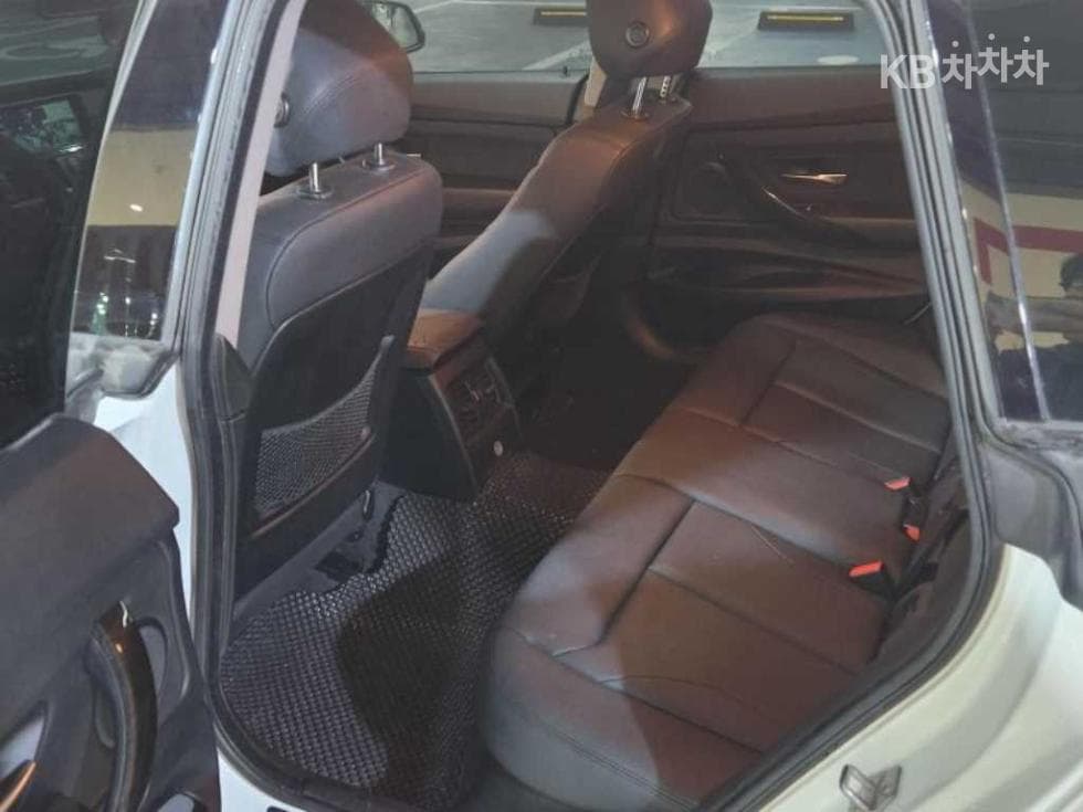 BMW Gran Turismo3 Series GT 320d F34 - 8
