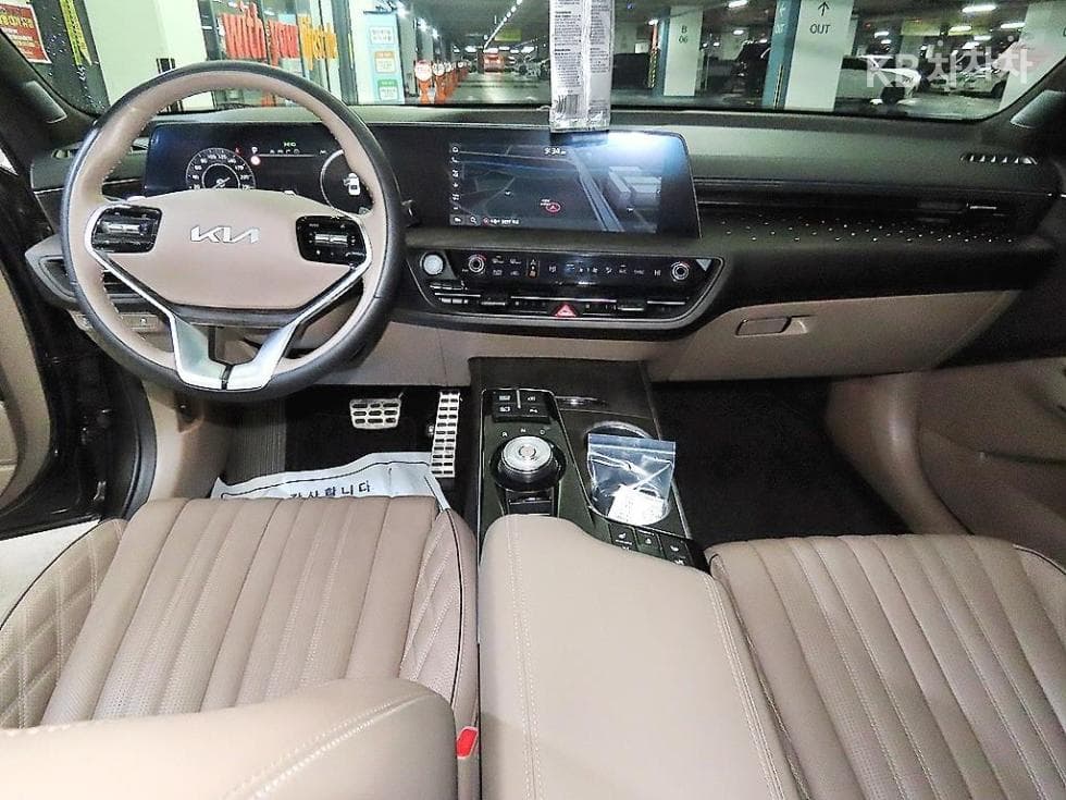 Kia K82.5L gasoline Signature Special (special feature/edition) - 10