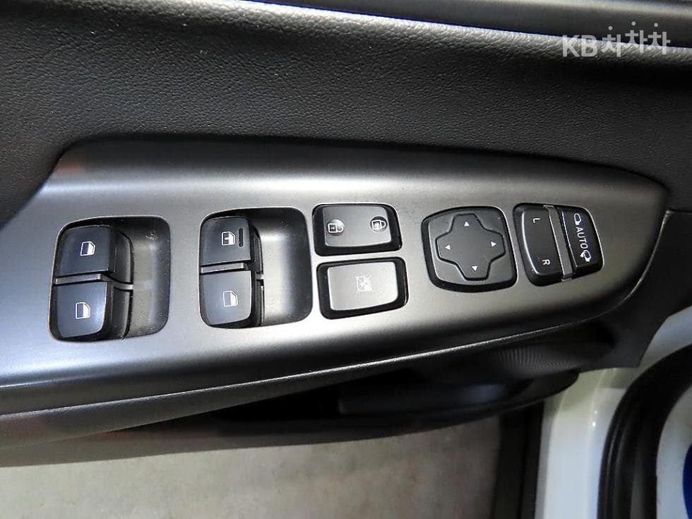 Hyundai Kona1.6 Turbo Modern초이스 - 13