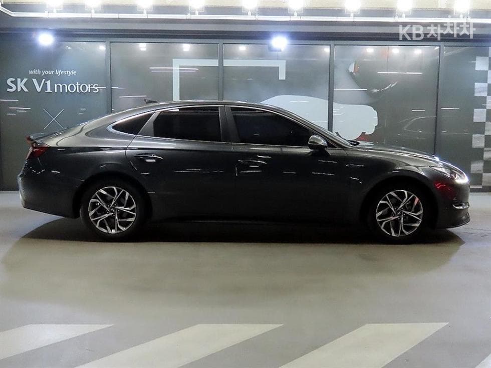 Hyundai Sonata (DN8)2.0 Premium - 3