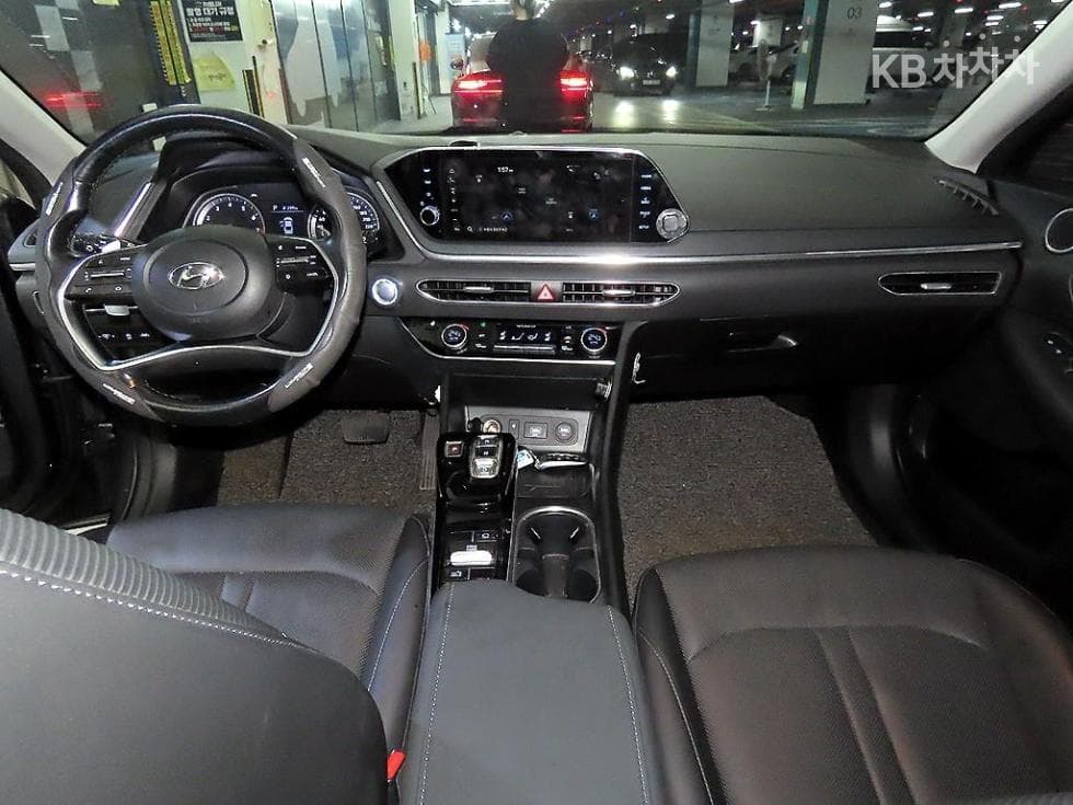 Hyundai Sonata (DN8)2.0 Premium - 10