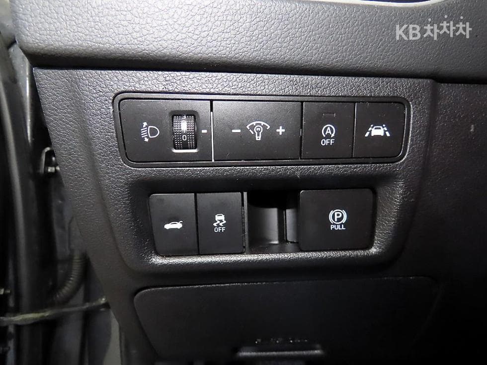 Hyundai Sonata (DN8)2.0 Premium - 14