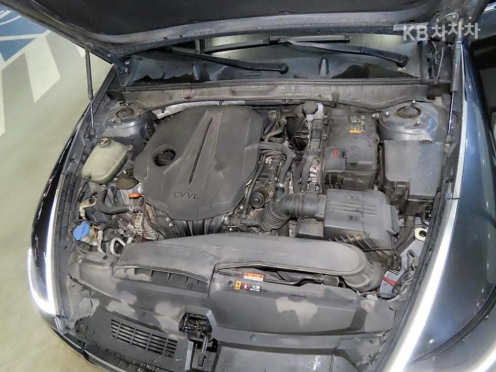 Hyundai Sonata (DN8)2.0 Premium - 18