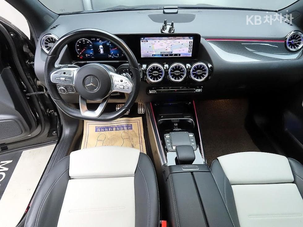 Mercedes-Benz GLA H247250 4Matic Стандартен - 7