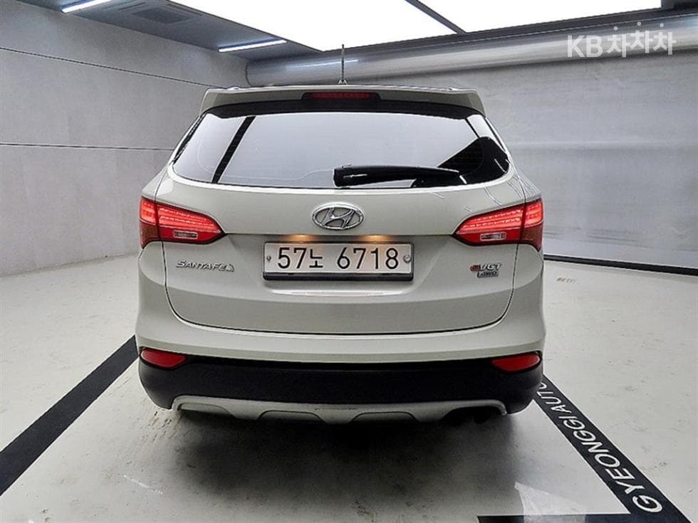 Hyundai Santa Fe DMHyundai R-engine 2.0 diesel 4WD PREMIUM - 3