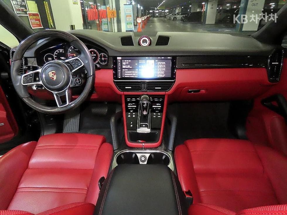 Porsche Cayenne(9Y0)3.0 Coupe Standard - 10