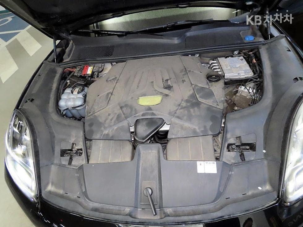 Porsche Cayenne(9Y0)3.0 Coupe Standard - 19