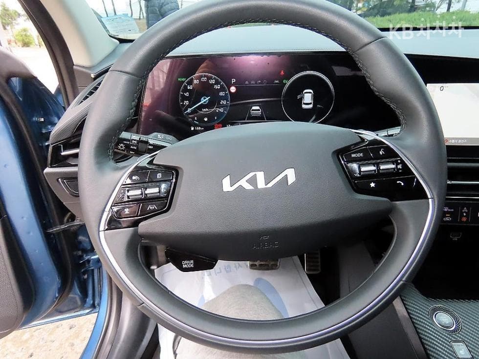 Kia The All New Niro1.6 HEV Signature - 8
