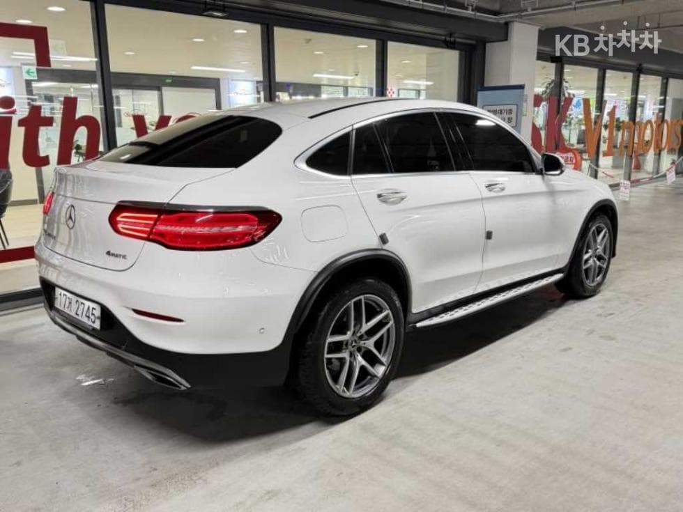 Mercedes-Benz GLC(X253)220 d 4Matic COUPE Standard - 4