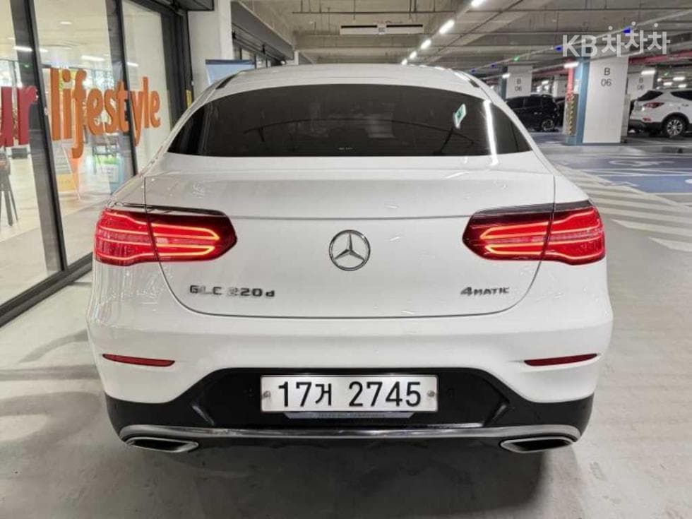 Mercedes-Benz GLC(X253)220 d 4Matic COUPE Standard - 5