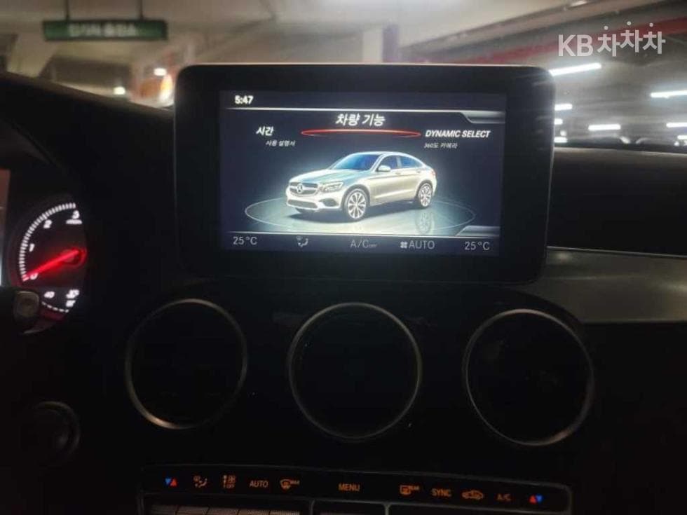 Mercedes-Benz GLC(X253)220 d 4Matic COUPE Standard - 10