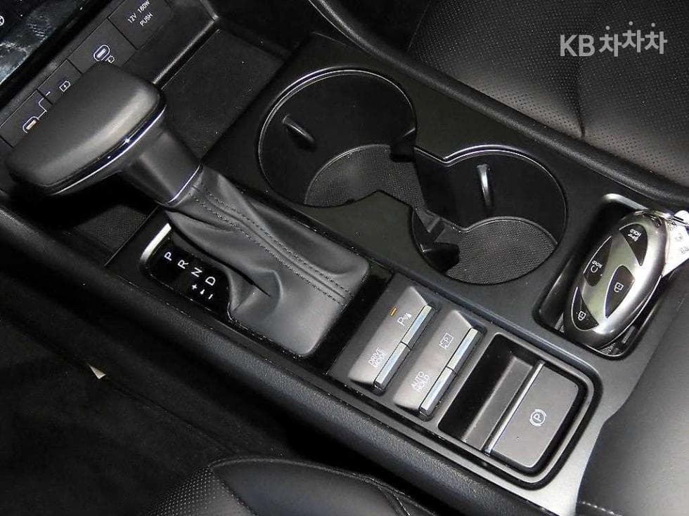 Hyundai Sonata The Edge (Sonata facelift)(DN8)2.0 LPG 사업자용 Business 1 - 12
