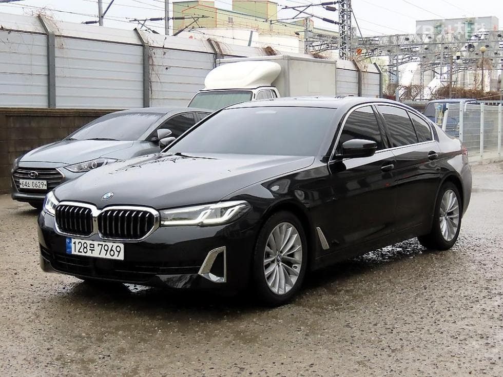 BMW 올New5 Series (G30)520i Luxury - 2