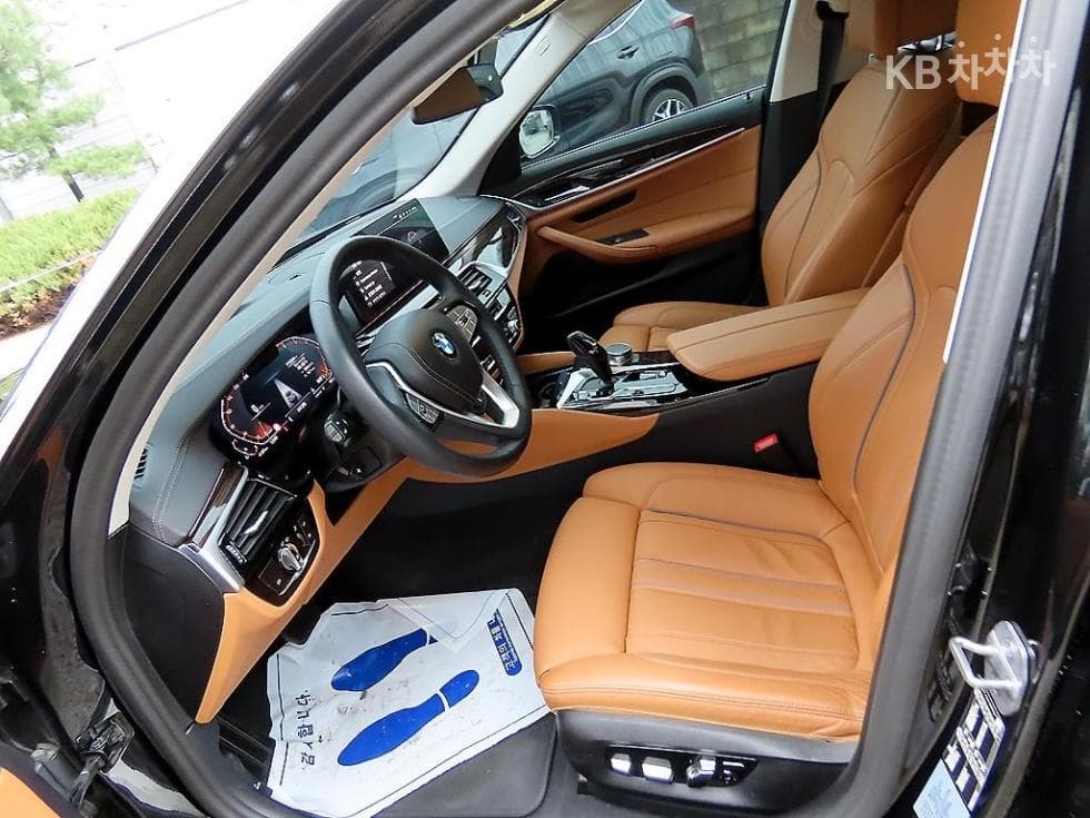 BMW 올New5 Series (G30)520i Luxury - 5