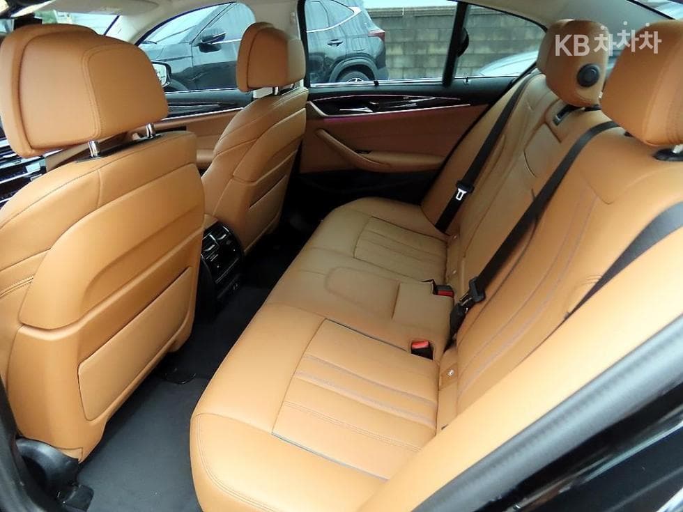 BMW 올New5 Series (G30)520i Luxury - 6