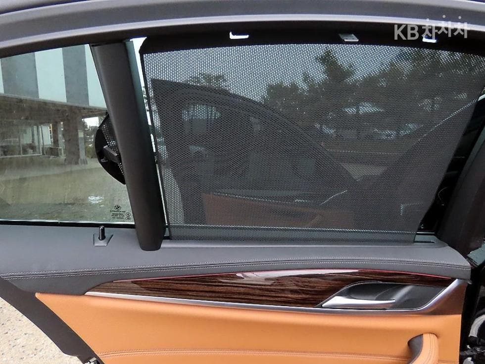 BMW 올New5 Series (G30)520i Luxury - 15