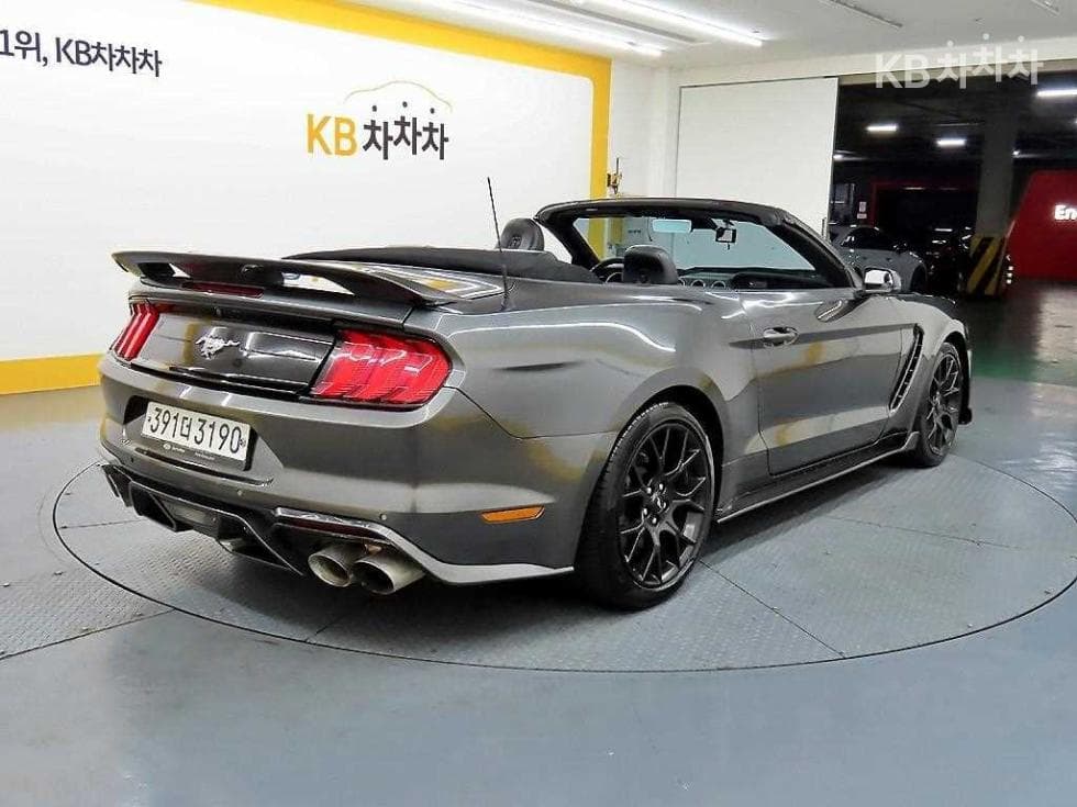 Ford 머스탱컨버티블 - 18