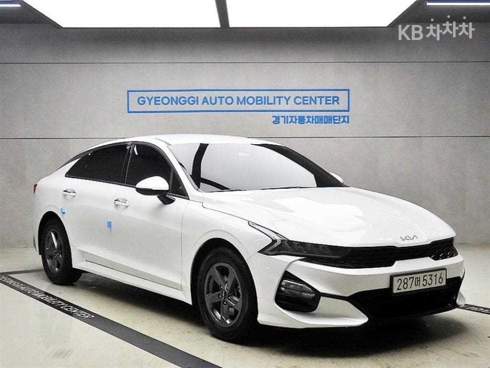 Киа K5 3-토 поколение 2.0 LPI Рент-а-кар Стандарт - Image 1
