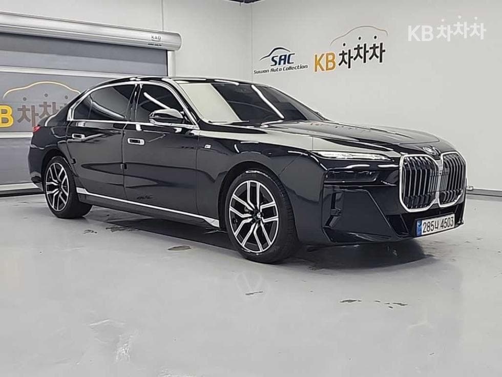 BMW 7시리즈(G70)740d xDrive M Sport - 4
