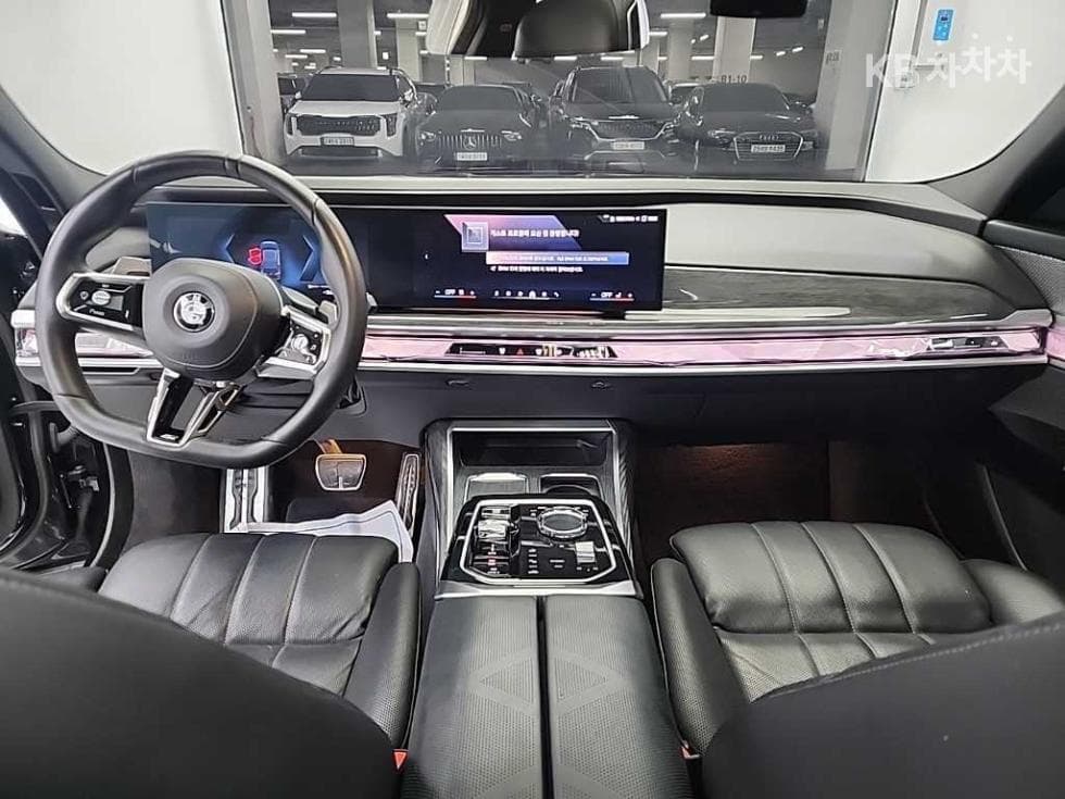 BMW 7시리즈(G70)740d xDrive M Sport - 7