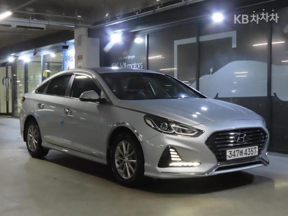 Hyundai Sonata New Rise 2.0 LPi 택시 Premium - Image 1