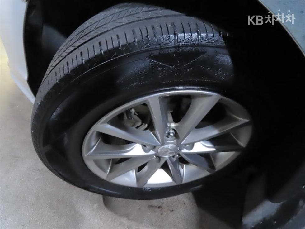 Hyundai Sonata New Rise2.0 LPi 택시 Premium - 19