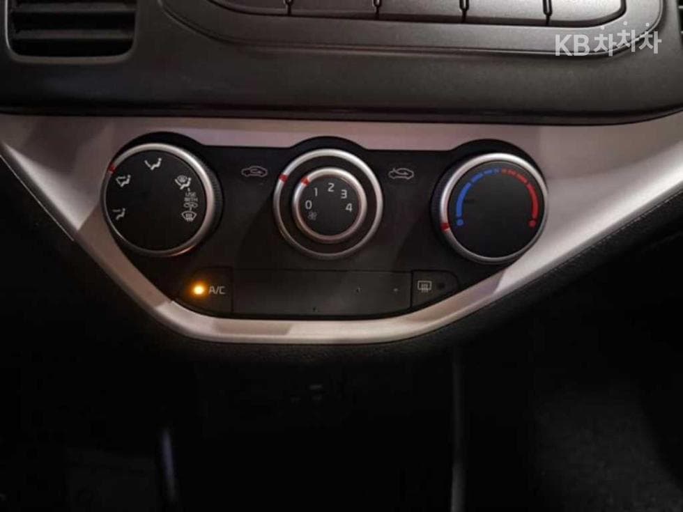 Kia The New (facelift) Morning / PicantoDeluxe - 10