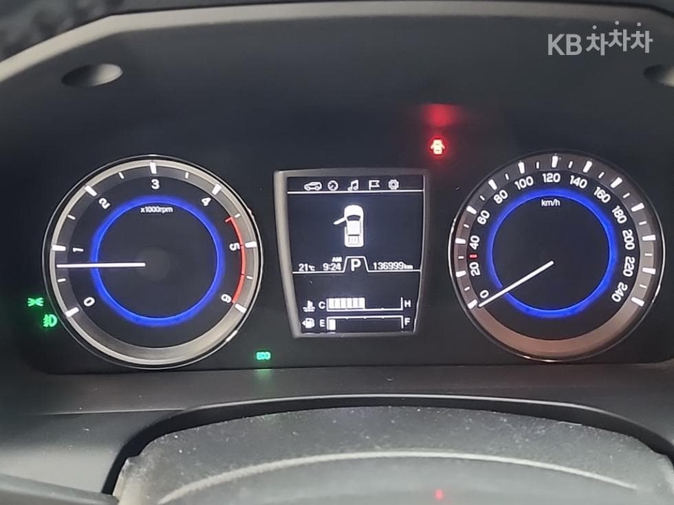 КейДжи Мобилити Rexton 스포츠2.2 4x4 Престиж - 6