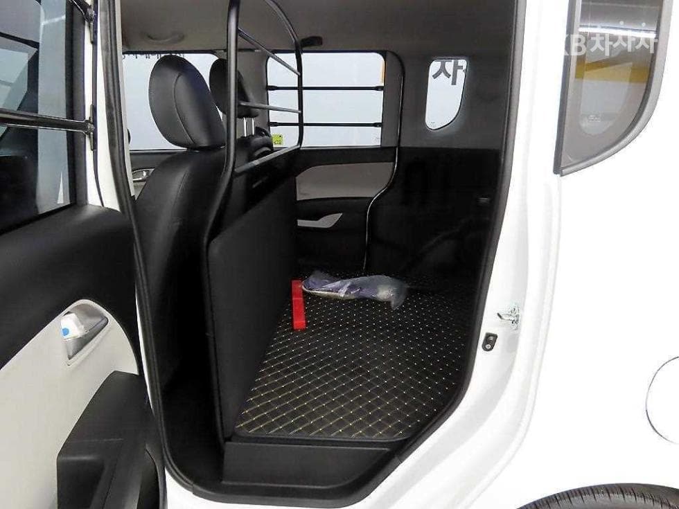 Kia The New (facelift) Ray (van) Van1.0 Gasoline Van 2-seater Standard - 6